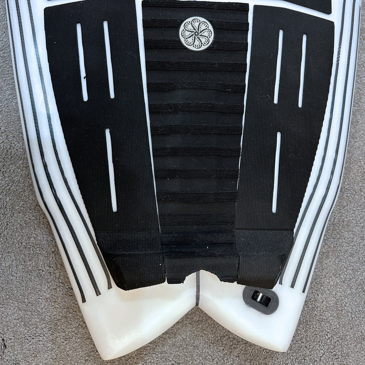 Bradley Fully Charged Second Hand Shortboard - 5'6 - 28L - Second Hand Shortboard by Bradley 5ft 6