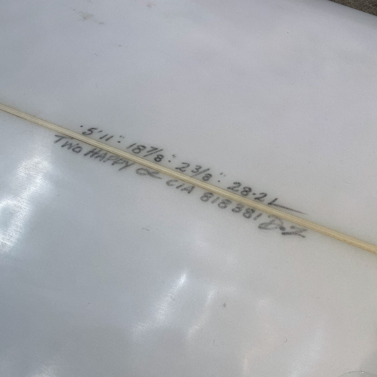 Channel Islands 5'11 Two Happy Second Hand Shortboard - 28.2L - White - Second Hand Shortboard by Channel Islands 5ft 11