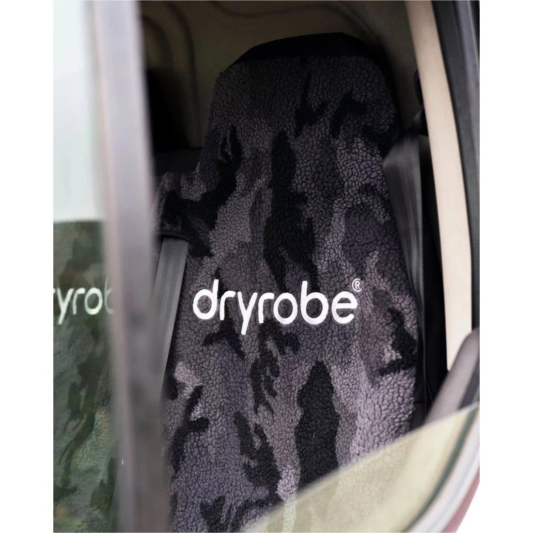 Dryrobe Car Seat Cover - Black/Camo - Gifts for Surfers by Dryrobe