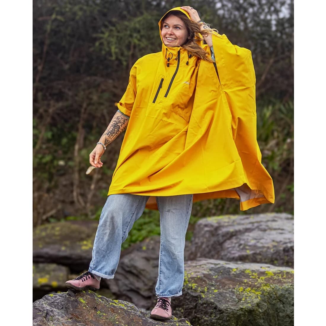 Dryrobe Waterproof Poncho - Yellow - Changing Robe Poncho Towel by Dryrobe One Size