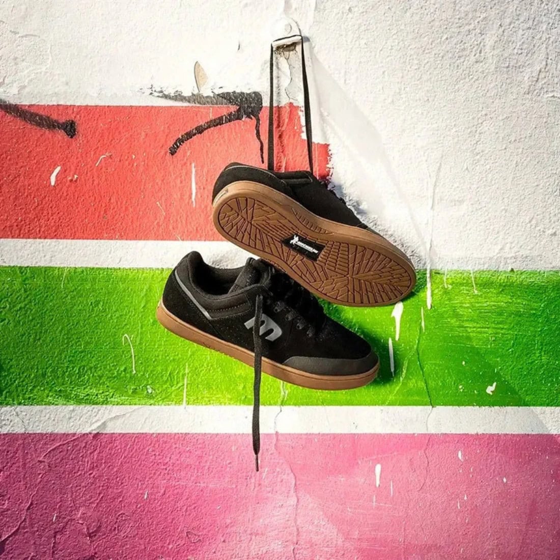 Etnies Marana Skate Shoes - Black/Charcoal/Gum