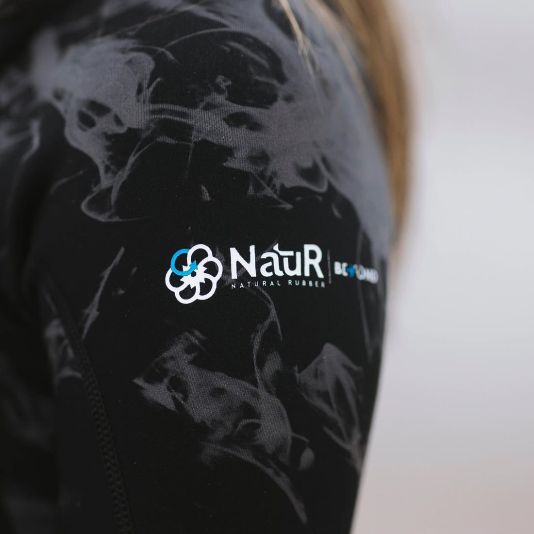 Gul Junior Echo NatuR 3/2mm Chest Zip Wetsuit - Black/Smoke - Kids Full Length Wetsuit by Gul