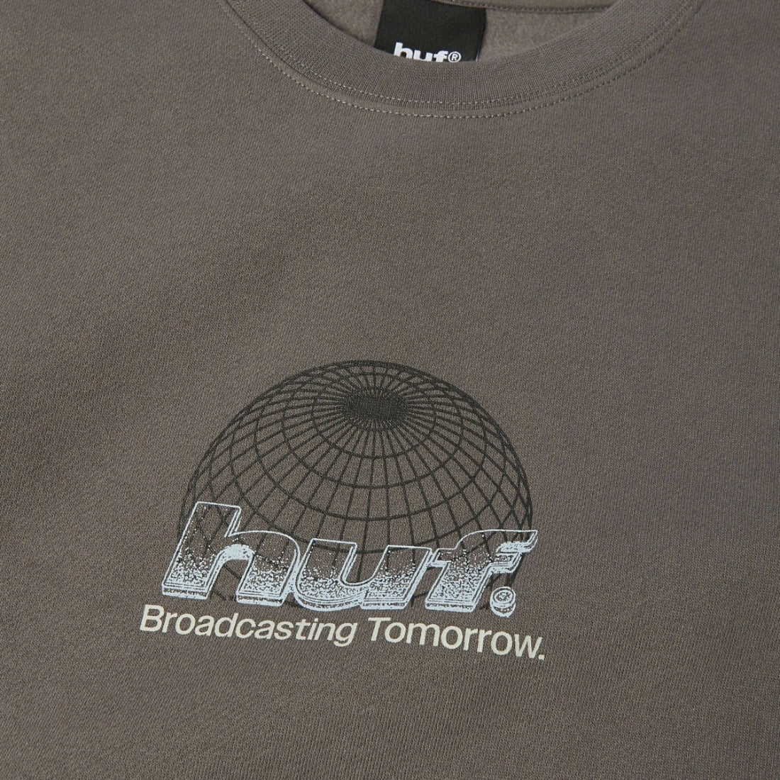 Huf Worldwide Network Crew - Dark Earth