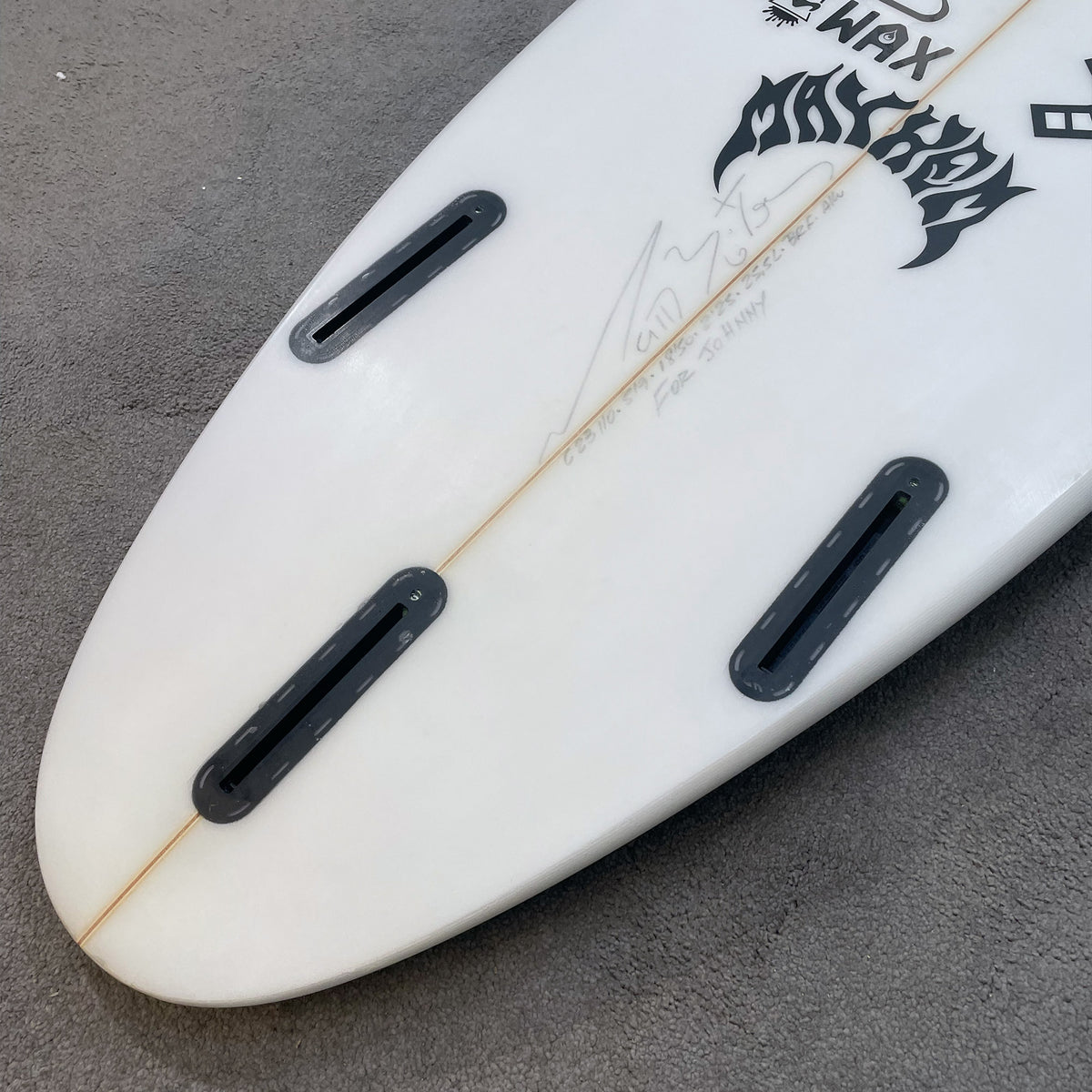 Lost 5'9 Sub Driver Thumb Tail Second Hand Shortboard - 25.5L - White - Second Hand Shortboard by Lost 5ft 9