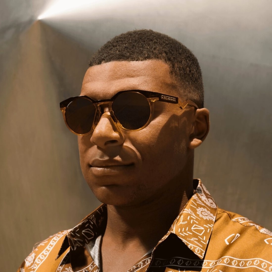 Oakley Hstn Kylian Mbappé Signature Series Sunglasses - Dark Amber/Prizm Tungsten