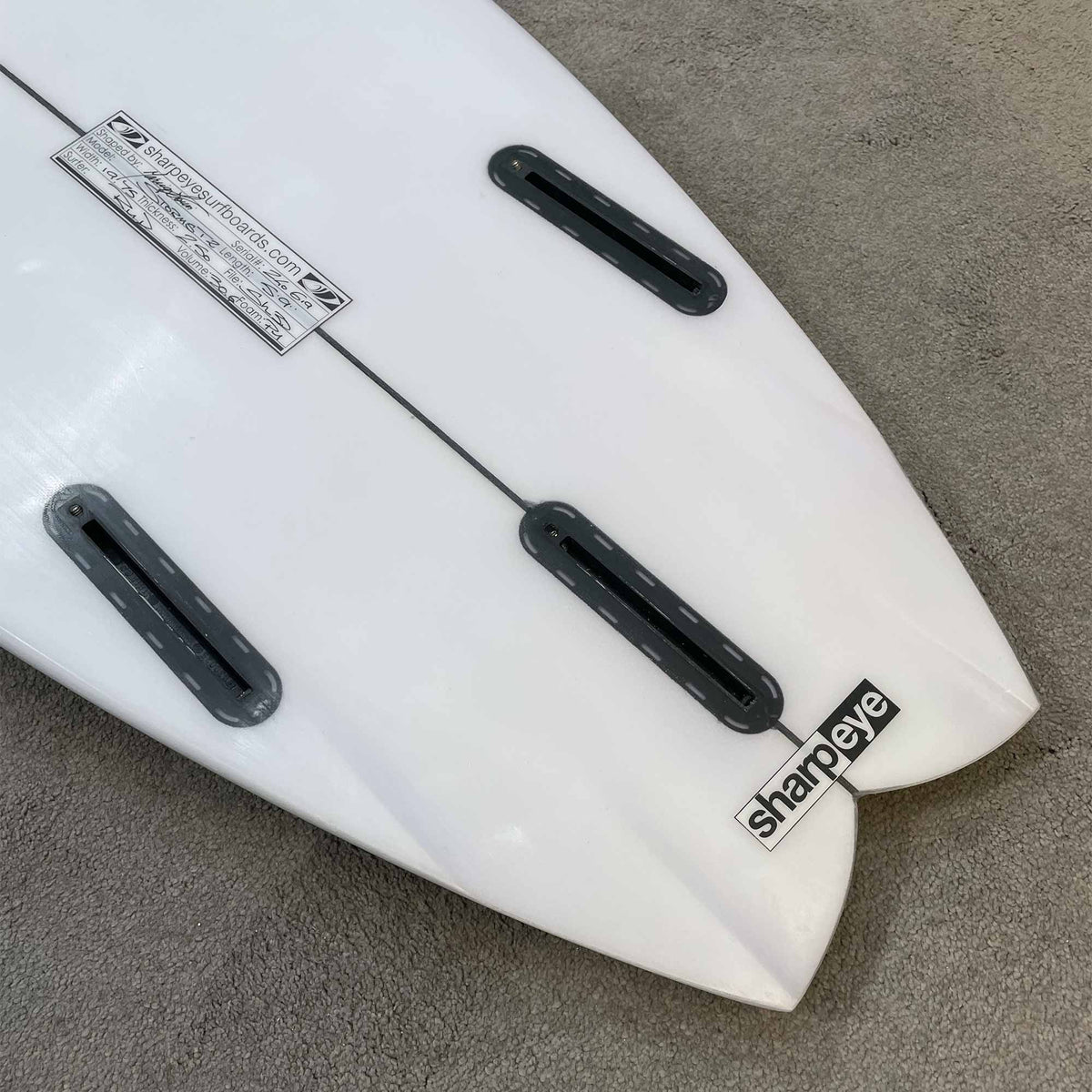 Sharpeye 5'9 Twin Turbo Second Hand Shortboard 30.6L - White - Second Hand Shortboard by Sharpeye 5'9