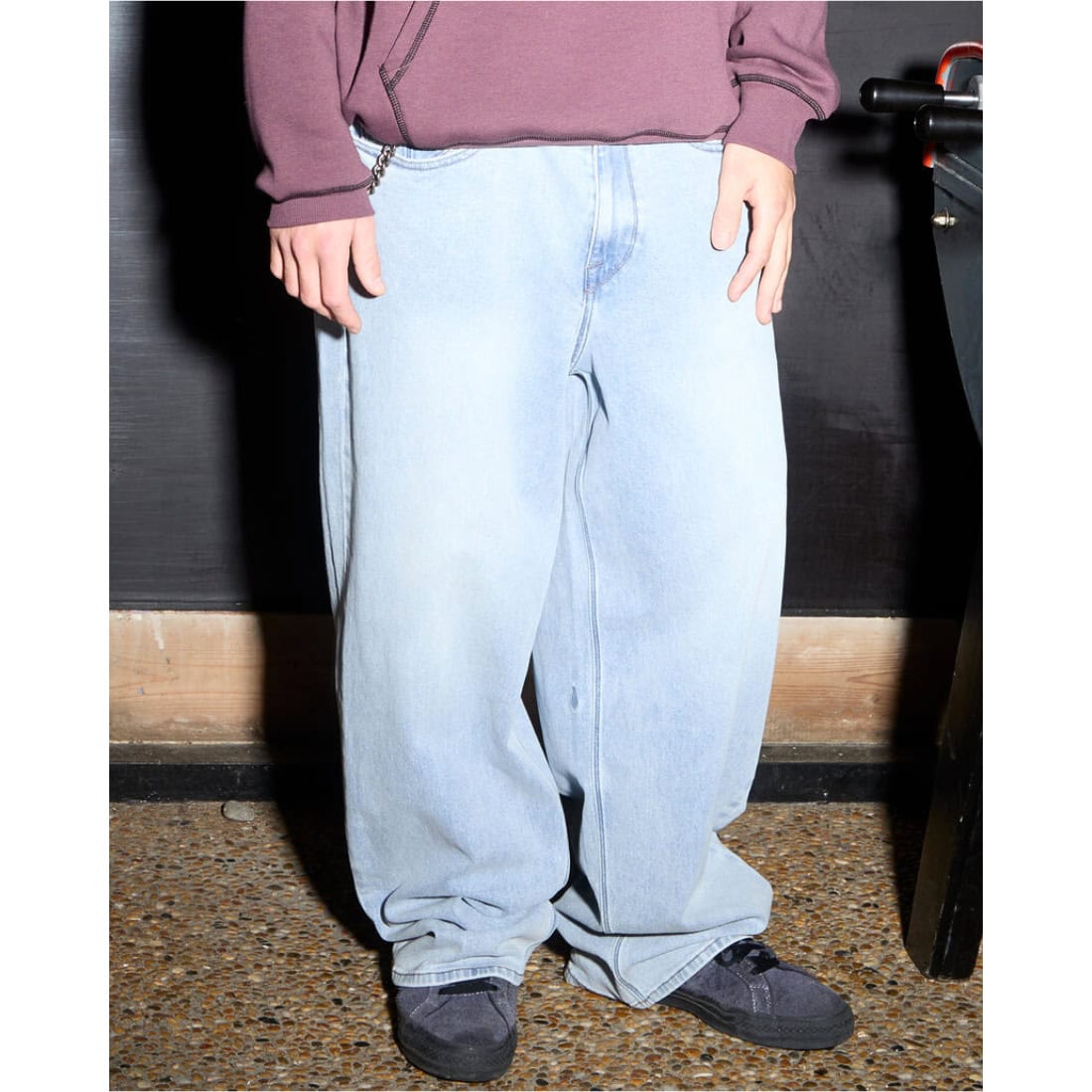 Volcom Chillow Denim - Desert Dirt Indigo - Mens Relaxed/Loose Denim Jeans by Volcom