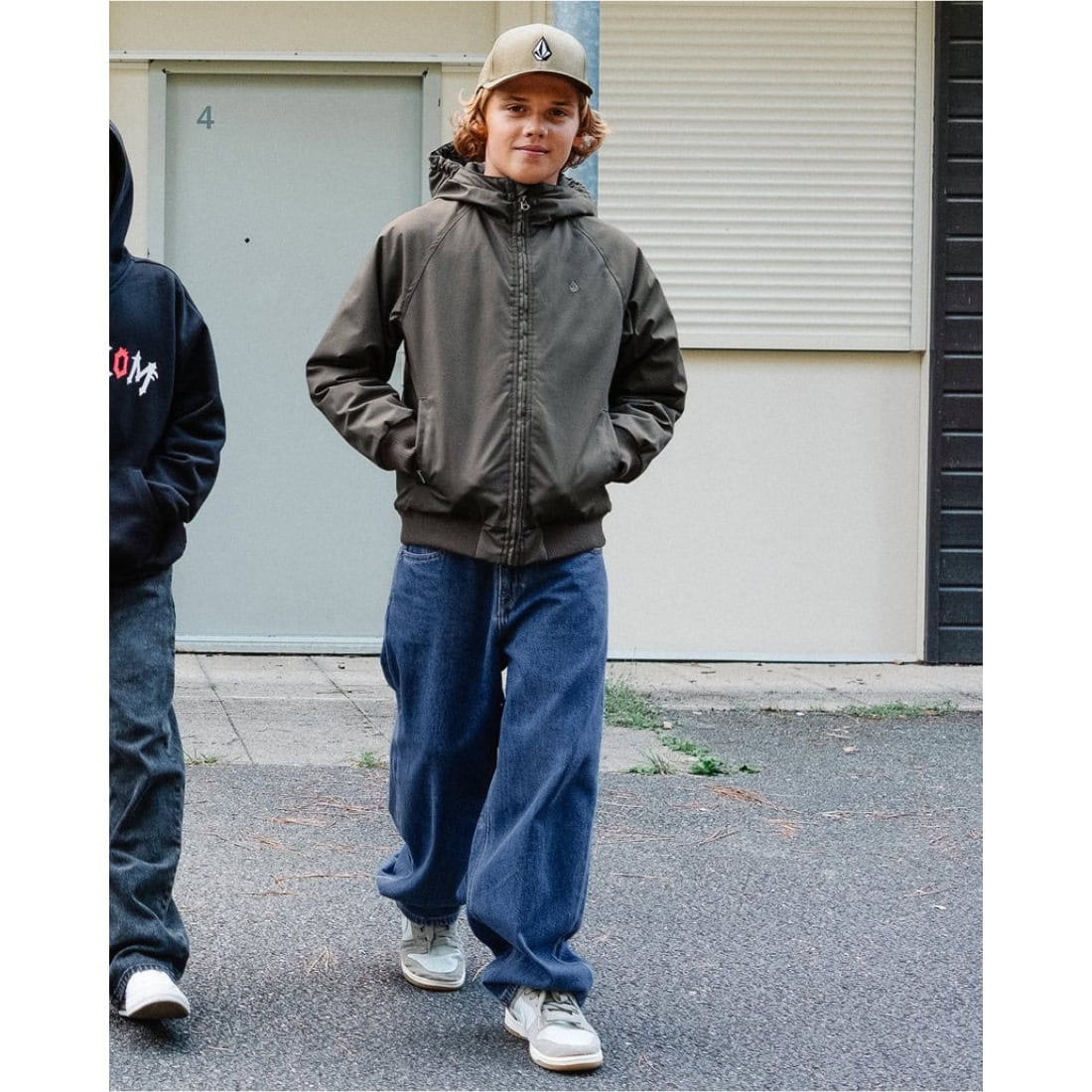 Volcom Kids Chillow Boys Denim - Oliver Stone No Tint - Boys Relaxed/Loose Denim Jeans by Volcom