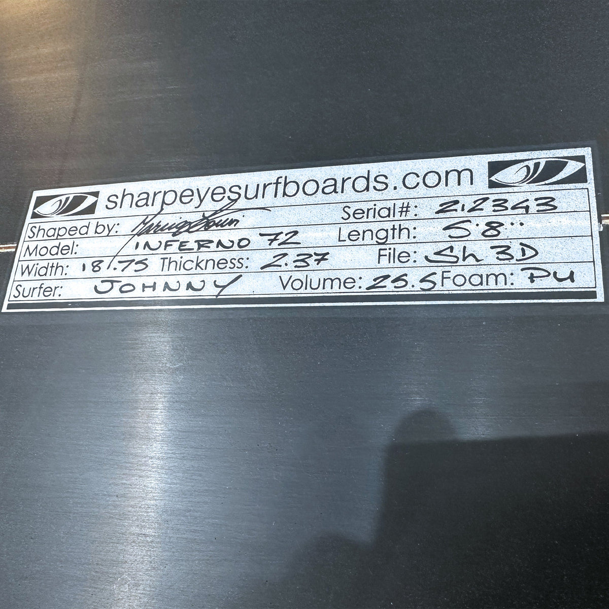 Sharpeye Inferno 72 Second Hand Shortboard - 5'8 - 25.5L - Black/Yellow - Second Hand Shortboard by Sharpeye 5ft 8